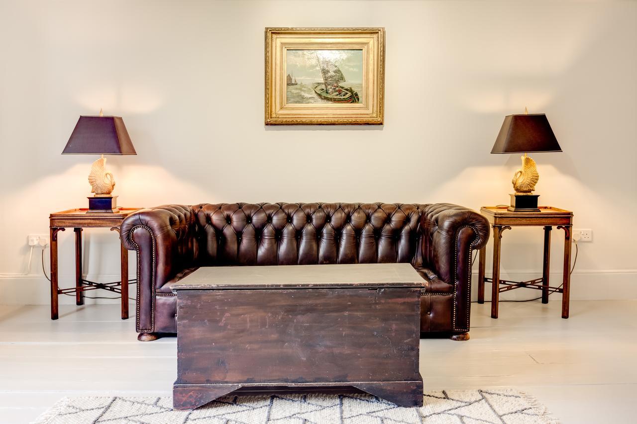 ヘイスティングス Stunning Seaside Georgian Townhouse With Sea Viewsヴィラ エクステリア 写真