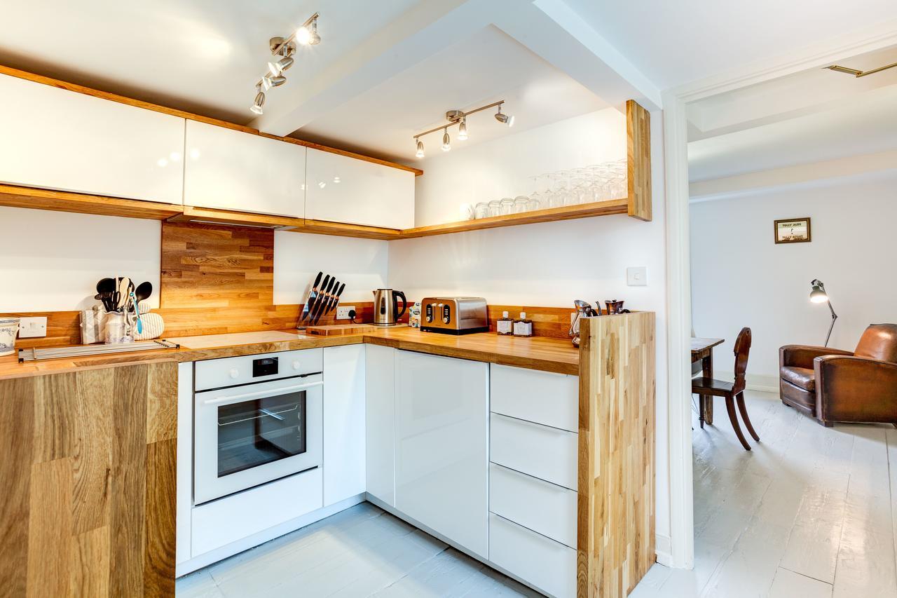 ヘイスティングス Stunning Seaside Georgian Townhouse With Sea Viewsヴィラ エクステリア 写真