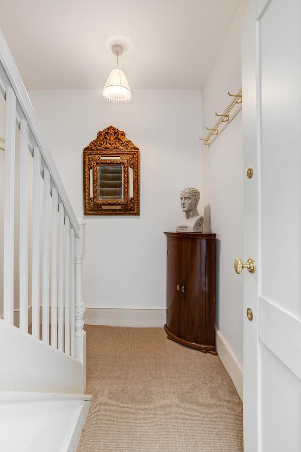 ヘイスティングス Stunning Seaside Georgian Townhouse With Sea Viewsヴィラ エクステリア 写真